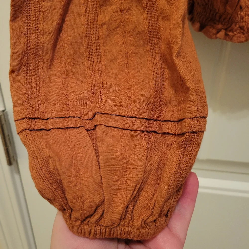 Universal Thread Crop - Picture 4 of 6